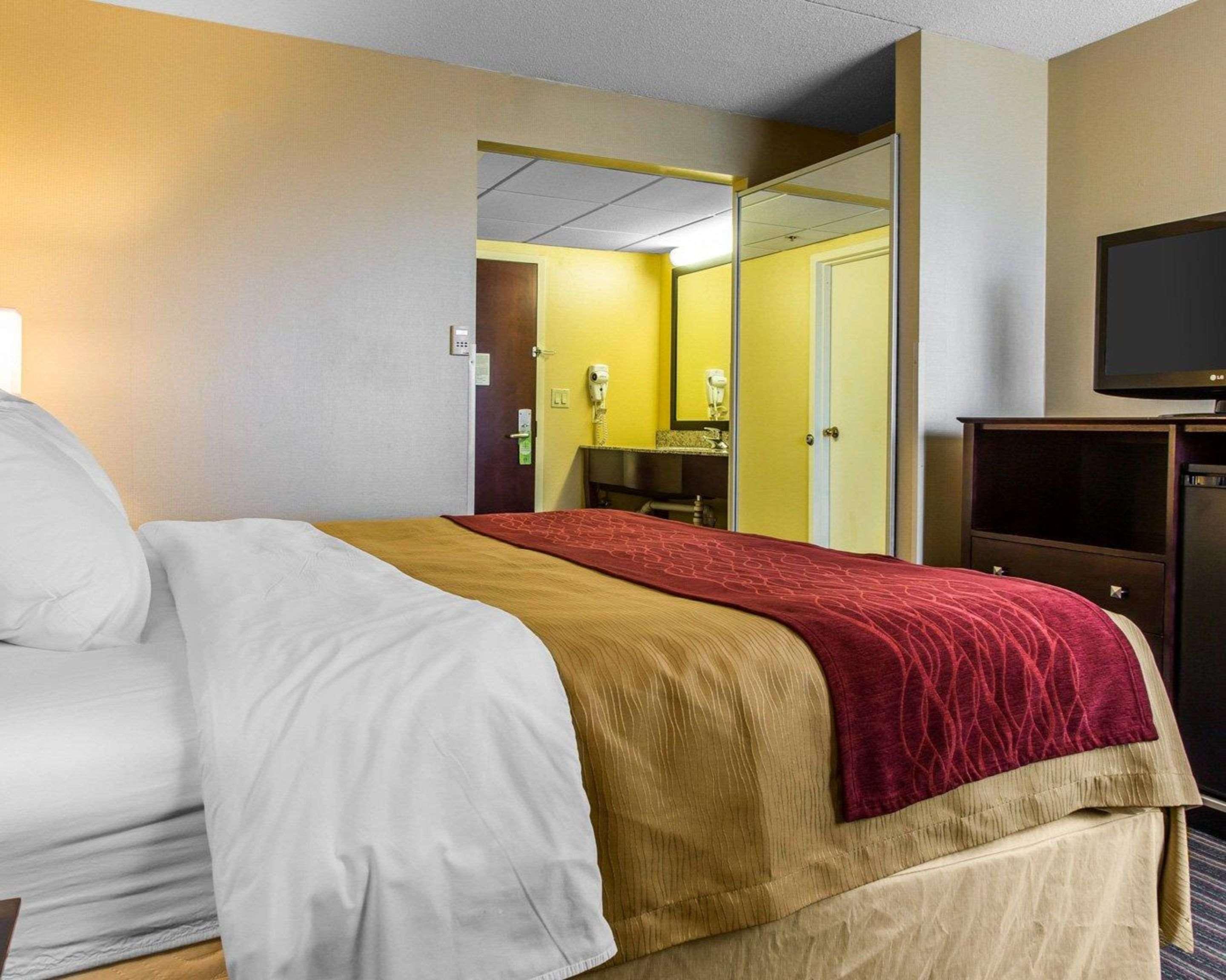 Comfort Inn & Suites East Hartford - Hartford Екстериор снимка
