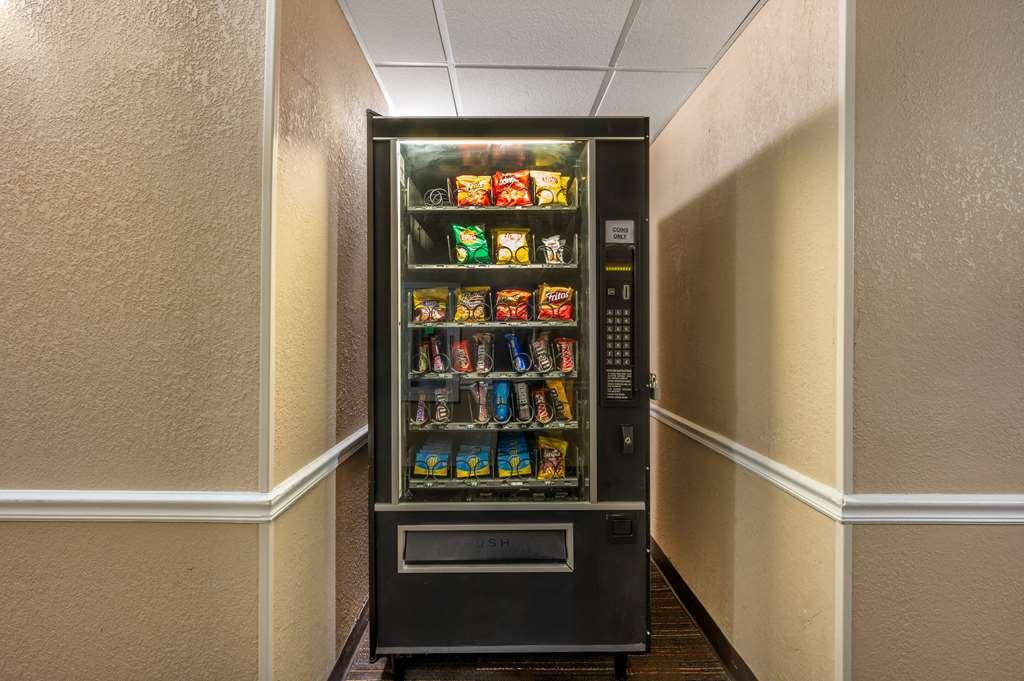 Comfort Inn & Suites East Hartford - Hartford Съоръжения снимка