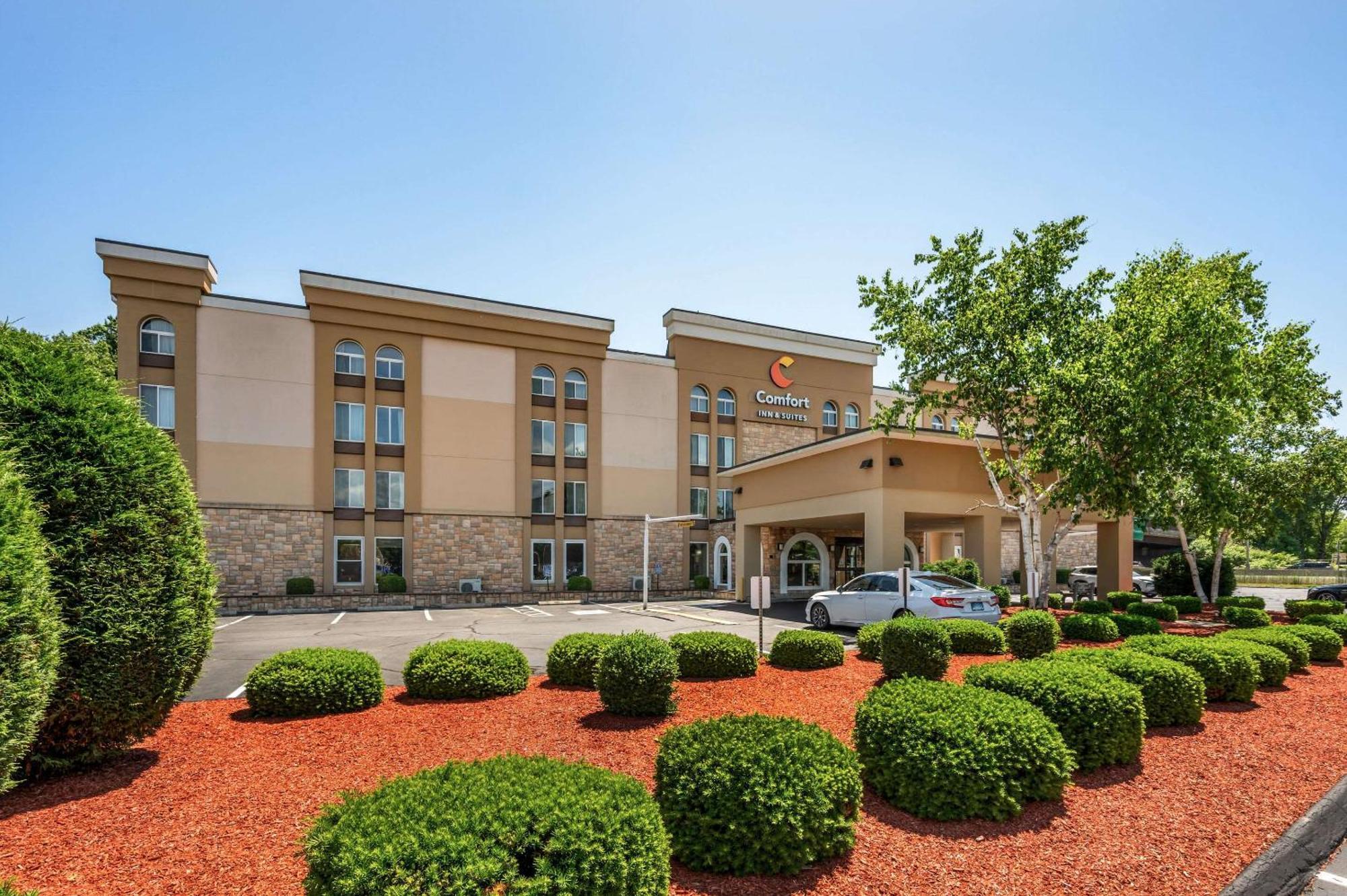 Comfort Inn & Suites East Hartford - Hartford Екстериор снимка
