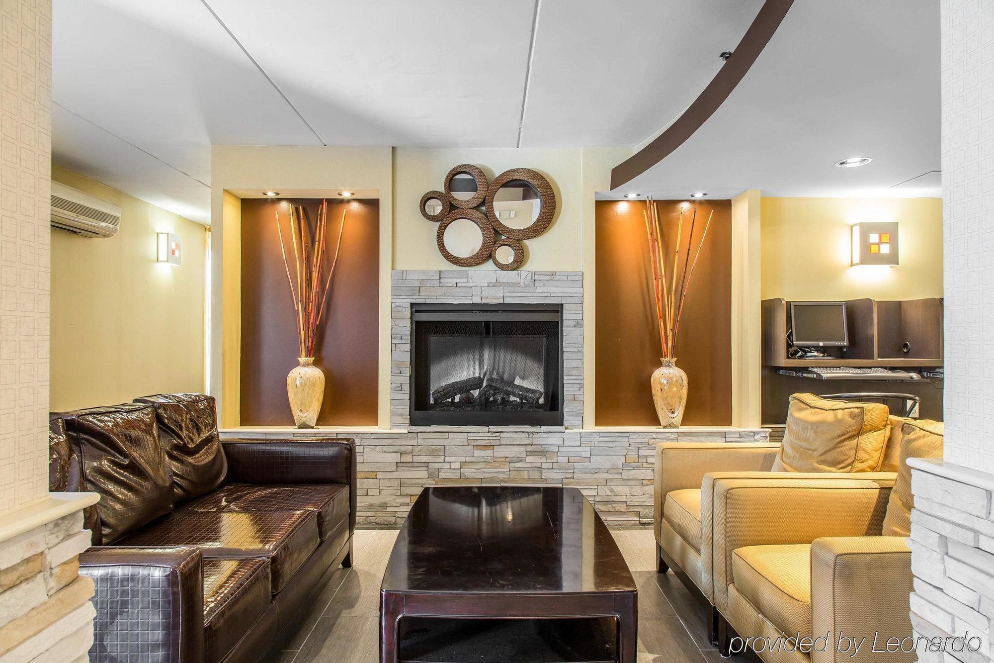Comfort Inn & Suites East Hartford - Hartford Екстериор снимка